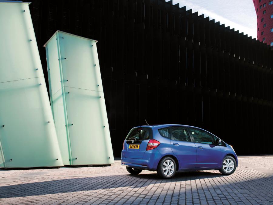  Honda Jazz 2010 года  (фото 10 из 21)